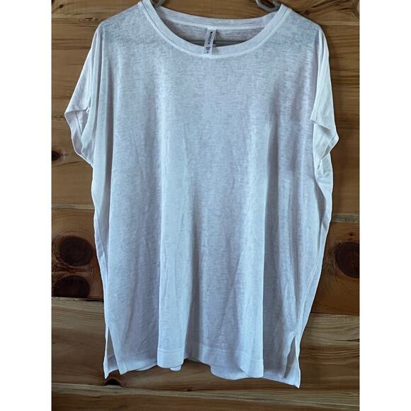 Athleta women's white over sized t-shirt top. Size small. Athleisure - Picture 1 of 8